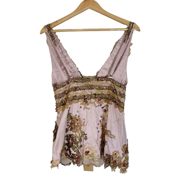 Mandalay Satin Embellished V neck Sleeveless Camisole Top Size 6 NWT - Picture 2 of 8